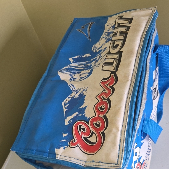 Cooler - Picture 4 of 7